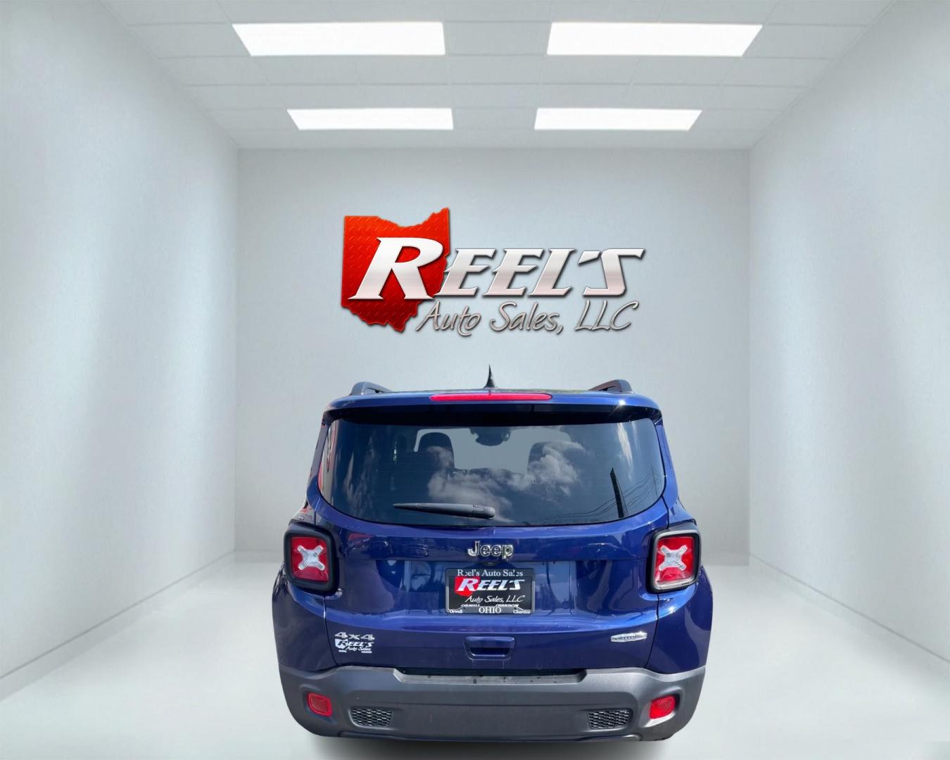 2019 Blue /Black Jeep Renegade Latitude 4WD (ZACNJBB14KP) with an 1.3L Turbo engine, 9A transmission, located at 11115 Chardon Rd. , Chardon, OH, 44024, (440) 214-9705, 41.580246, -81.241943 - Photo#9